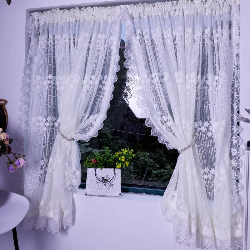 Super beautiful white lace screen door curtain Korean pastoral curtain hole free partition curtain kitchen short curtain