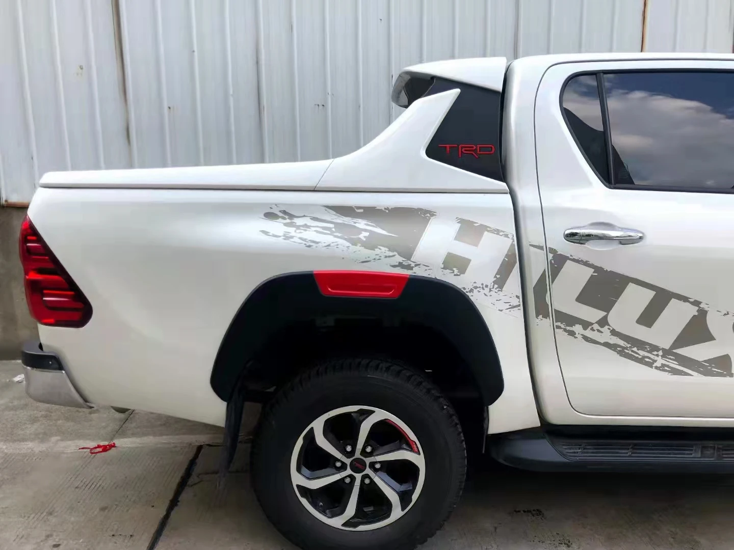 Fender Flares Fit For Hilux Revo Rocco Surf Auto Fenders Side Plate Cover 2015 2016 2017 2018 2019 Auto Acessories Car Parts