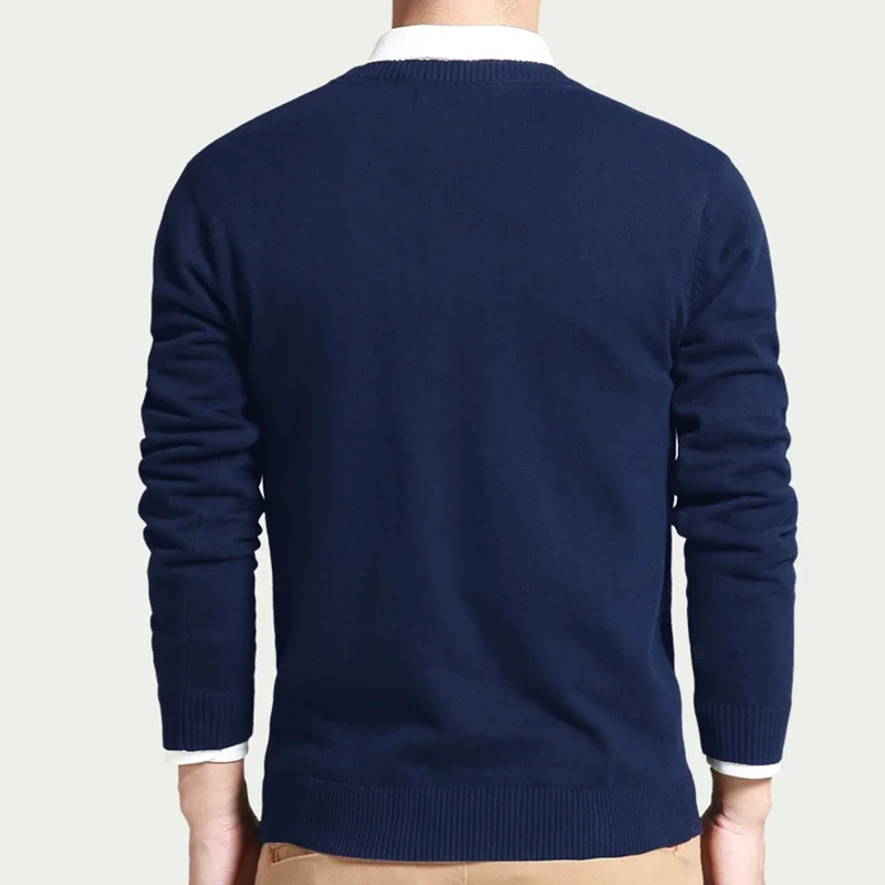 Maglione di cotone uomo pullover a maniche lunghe capispalla uomo scollo a V maglioni maschili marchio di moda vestibilità ampia maglieria