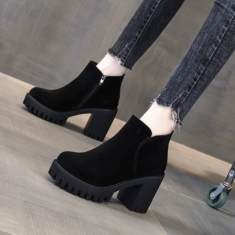 Autumn and Winter New THICK HEEL ANKLE BOOTS BLACK HIGH HEEL Short Boots Thick Heel Women\'s Boots and Velvet Thick Boots