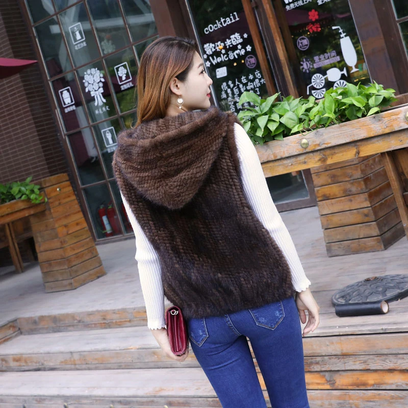 Winter 2021 mink knit fur vest ladies short vest sleeveless mink fur vest hot sale