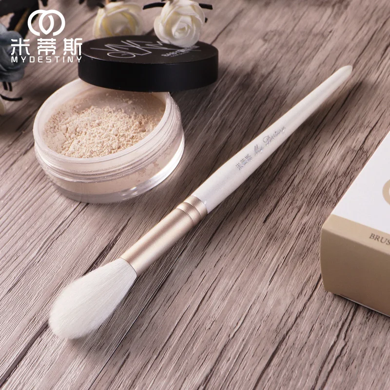 MyDestiny cosmetic brush-The Snow White series-flame shape highlight brush brush-goat hair makeup tools&pens-beauty