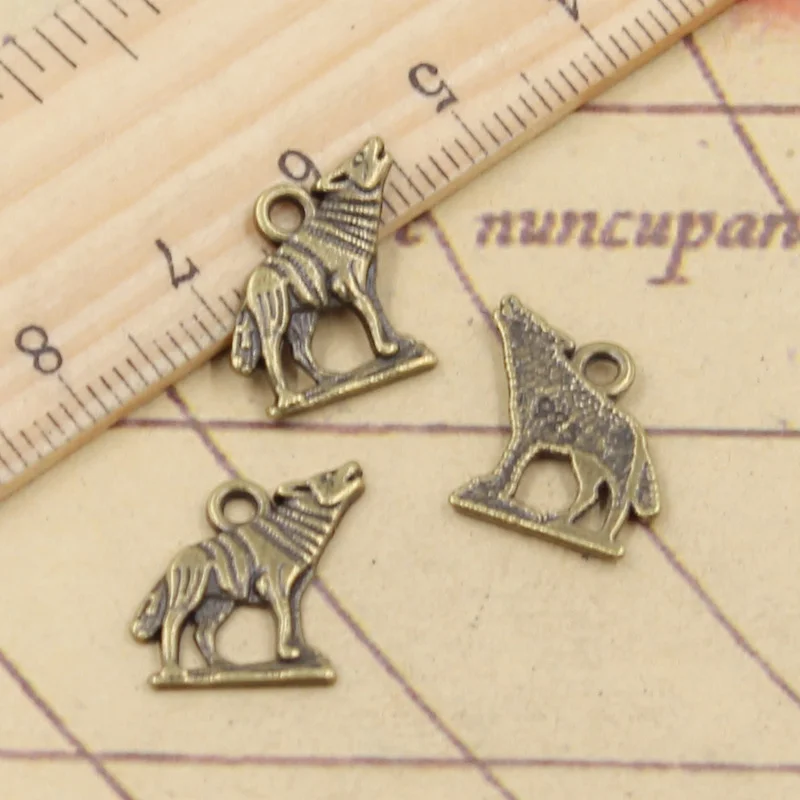 30pcs Charms Howling Wolf 15x15mm Tibetan Silver Color Pendants Antique Jewelry Making DIY Handmade Craft