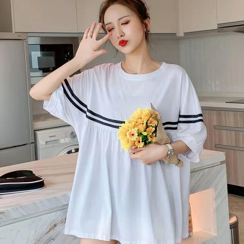 Loose Top Women\'s T-shirt Kpop Woman Clothes T-shirts Blouse Y2k Streetwear Korean Fashion Retro Oversized Blouses 2024 Summer