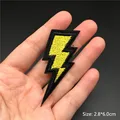 Amarillo fluorescente