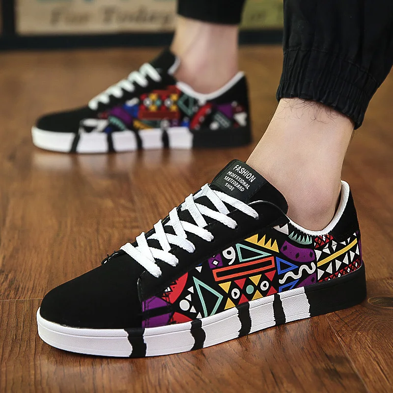 STRONGSHEN Men Shoes Casual Male Vulcanized Shoes Sneakers Men Fashion Casual Lace-Up Colorful Canvas Sport Graffiti board Shoes