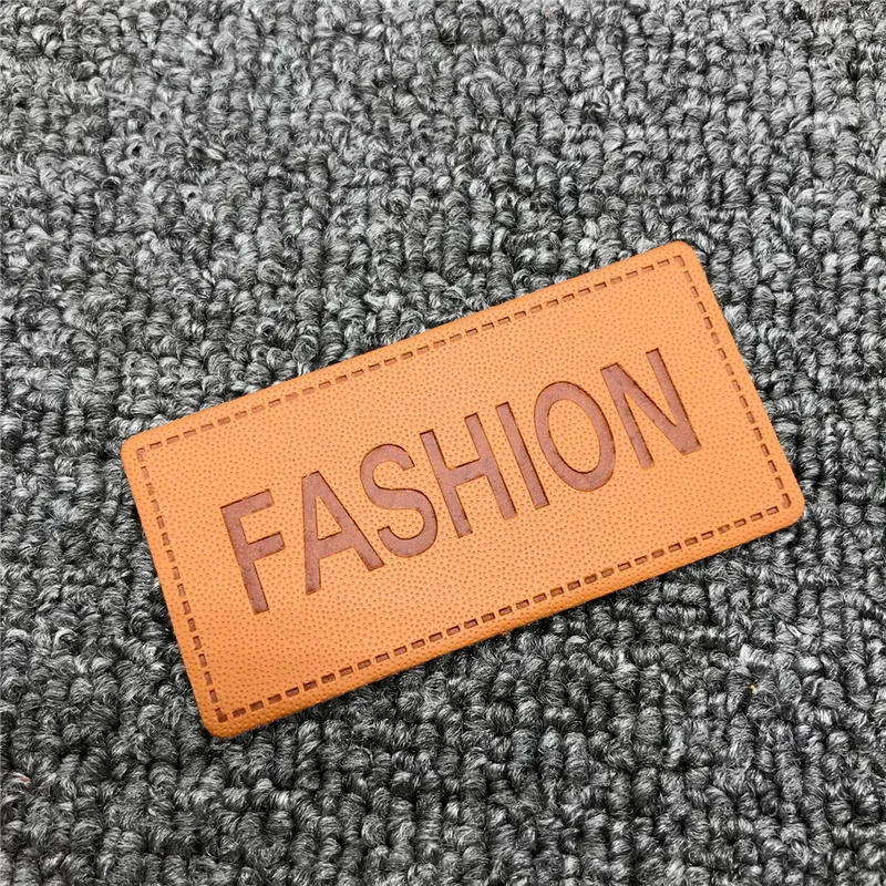 2.0X4.2Cm Handmade Leather Labels With Fashion Logo For Clothing Fashion Text Leather Tags For Gift Hand Made Label For Fashion