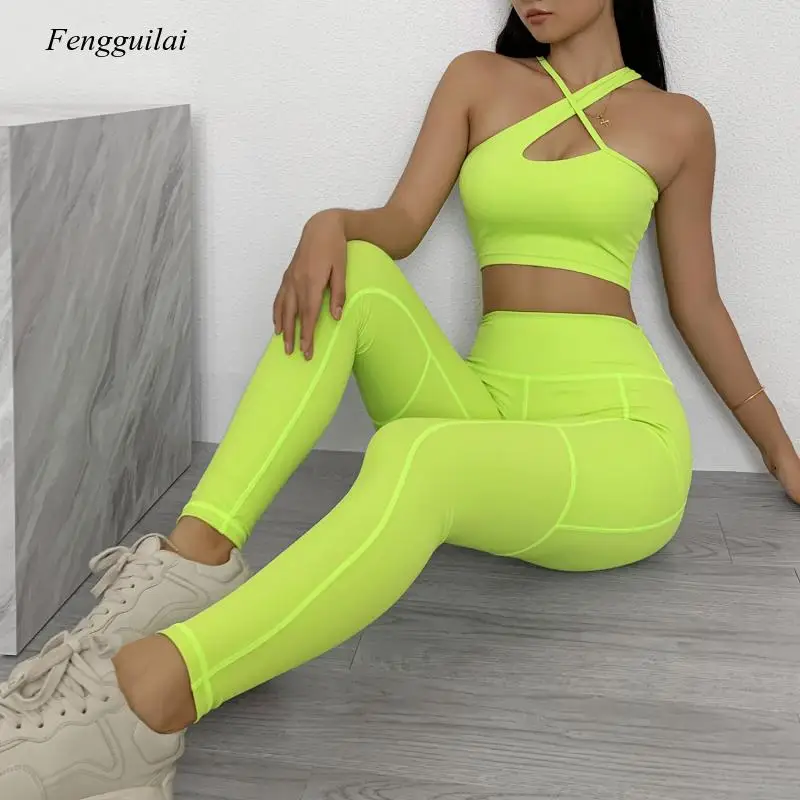 2021 Summer Slant Shoulder Tight Trousers Sports Fitness Suit Shockproof Running Set Women 2021 Fashion