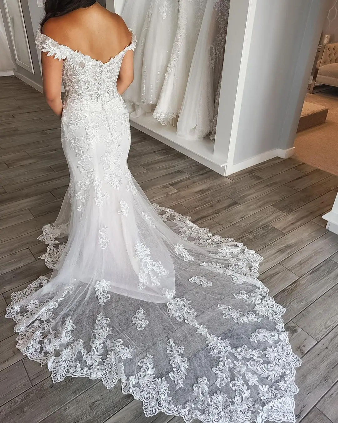 Spitze Bidal Hochzeit Kleid 2021 Meerjungfrau vestidos de novia mit Zug Weg Von der Schulter Designer robe de soirée de mariage