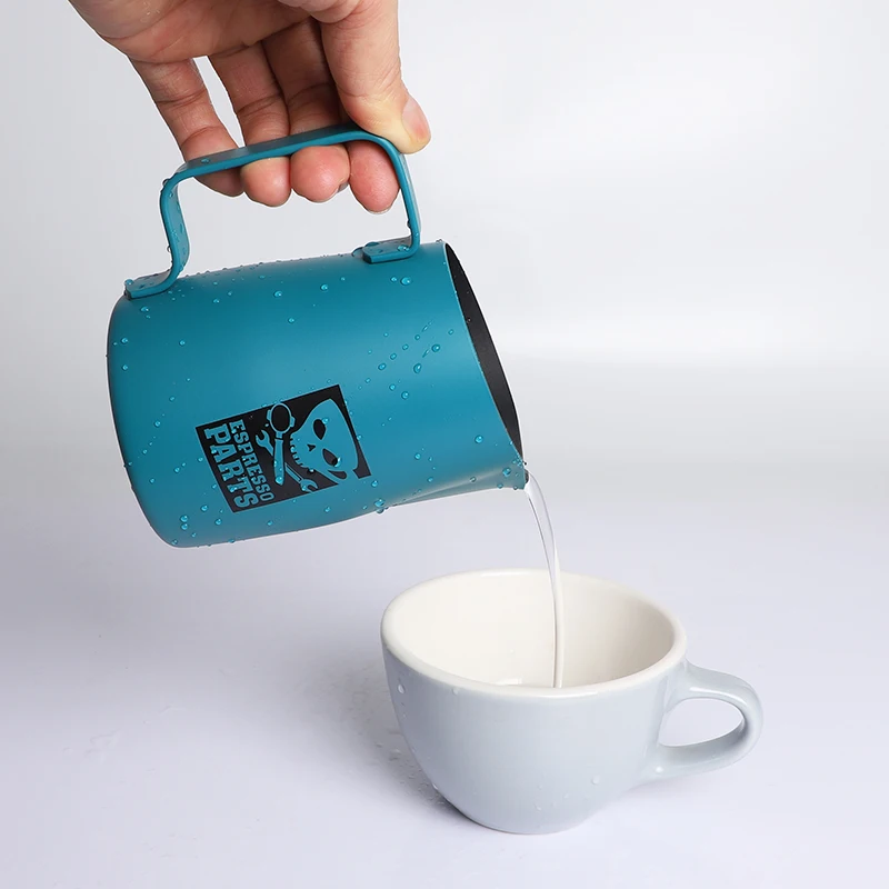 420ml/600ml Milk Frothing Frother Pitcher Milk Foaming Jug Stainless Steel Cappuccino Latte Art Espresso Coffee Maker Milk Jugs