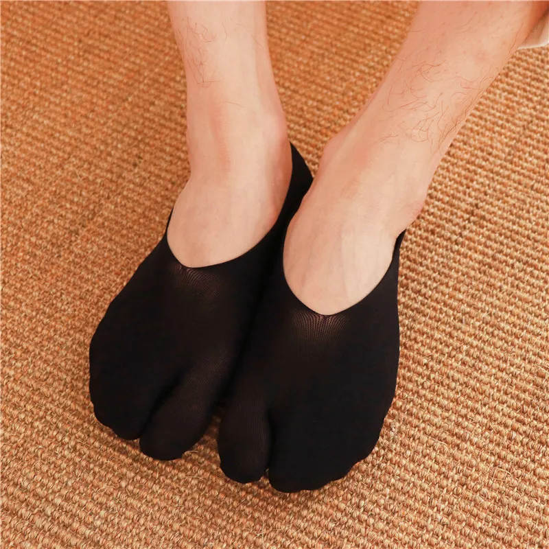 5 Pairs Invisible Two Toe Tabi Socks for Men Women Short Summer  Breathable Silk Socks No Show Anti-Slip Solid Black White Socks