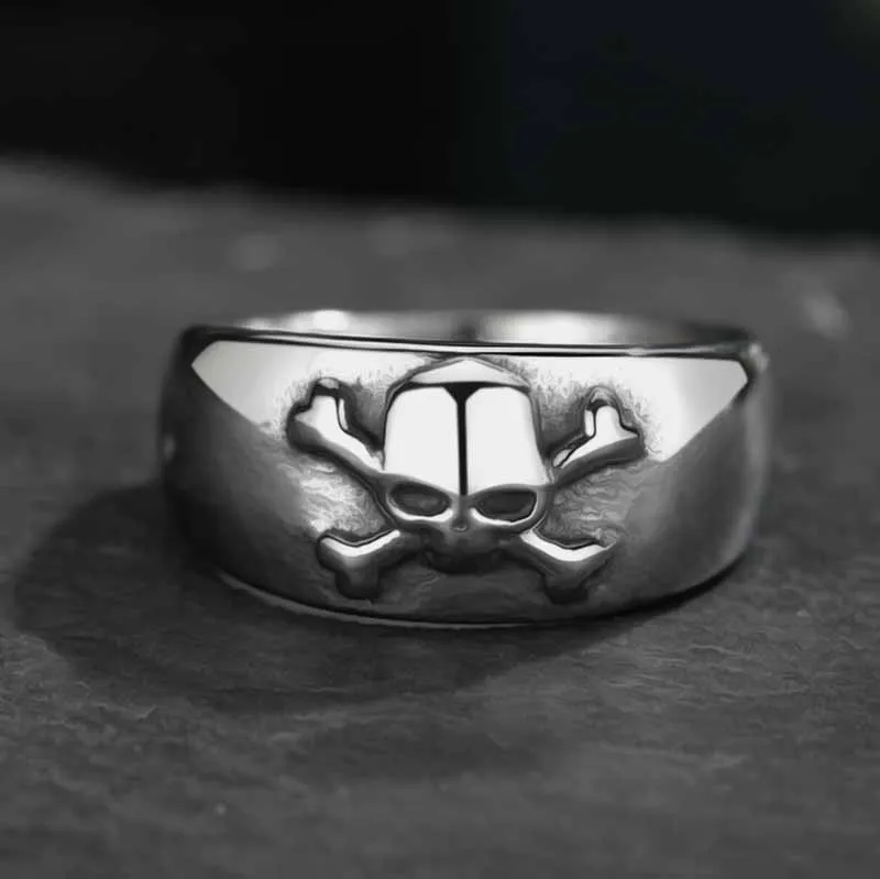 316L Stainless Steel Small Skull Ring For Man Punk Rock Polished Dropshipping Boyfriend Biker Jewelry Creativity Gift Wholesale