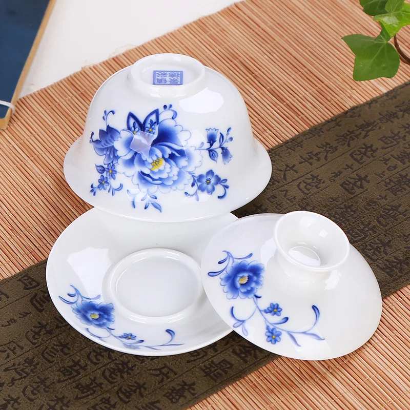 High grade white porcelain Gaiwan ceramic tea set Sancai cover bowl blue and white tea set tea bowl 150ml