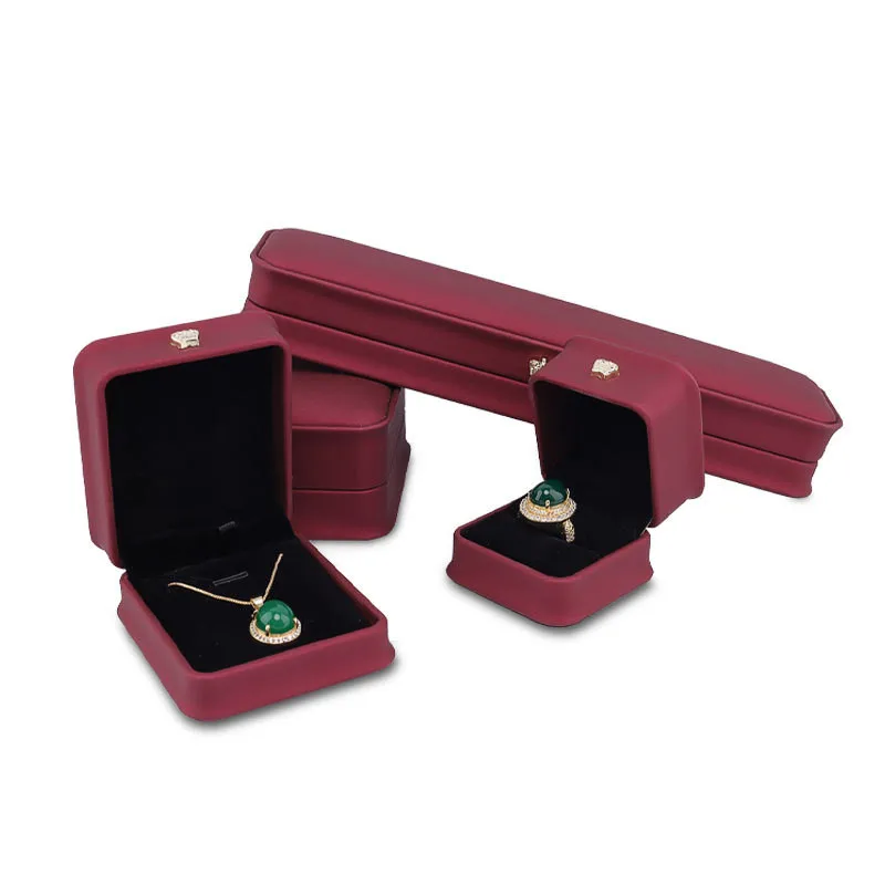 Women Jewelry Gift Box Necklace Storage Box Ring Show Stand Long Chain Organizer Jewelry Packing Bags  Jewelry Display Set Box