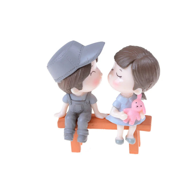 Lovers Romantic Couple Figurine Wedding Miniatures Bride and Groom Terrarium & Fairy Garden Decor Vehicle Interior Decor