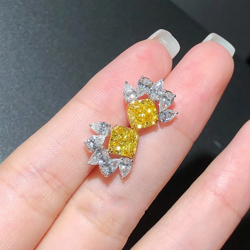 Huitan Luxury Princess Square Yellow CZ Stud Earrings for Women Bright Accessories Lovely Female Earrings Party Fashion Jewelry