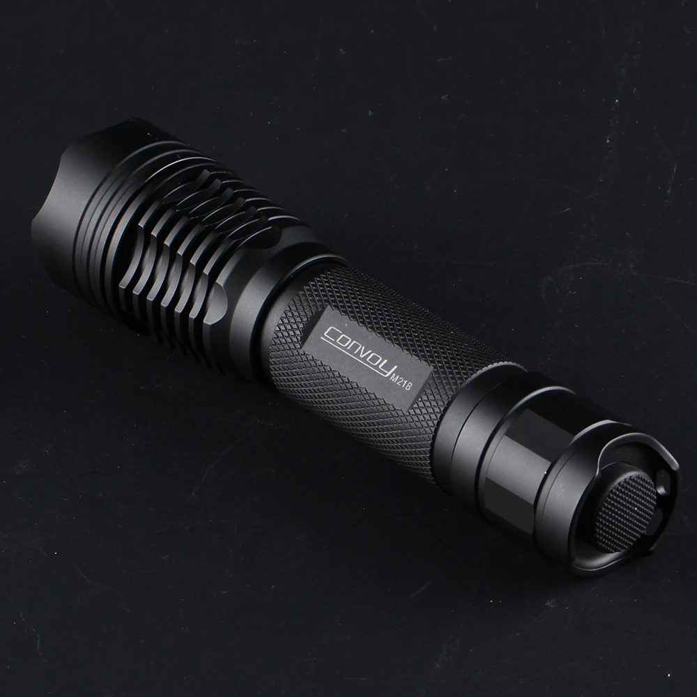 LED Portable Flashlight Convoy M21B with Luminus SST40 EDC Lantern 21700/18650 Torch Camp Lanterna Tactical Powerful Flash Light