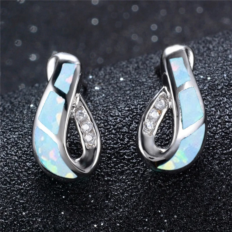 Exquisite Geometric Blue Imitation Fire Opal Stud Earrings For Women Accessories Jewelry Fashion Rhinestones Women Earrings Gift