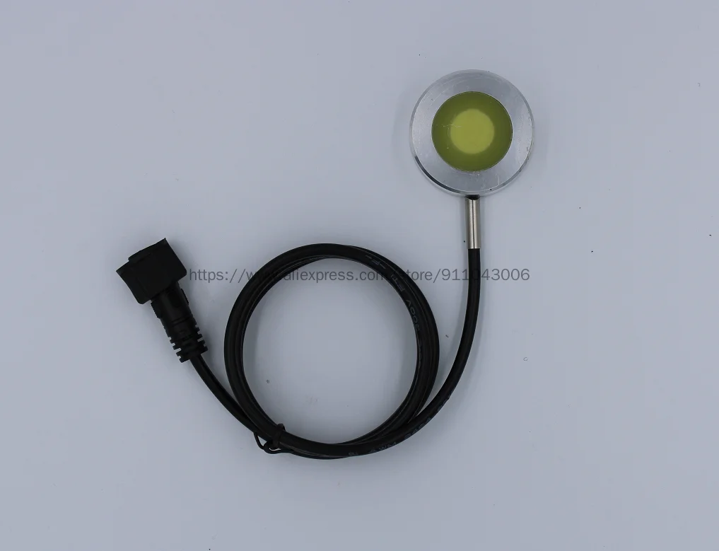 

Ultrasonic Oil Level Sensor Non-contact Fuel Consumption Detector GPS Remote Monitoring Oil Anti-leakage Metal Tank Sensor