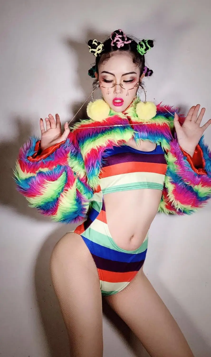 Costume de brevHip Hop DS, Tenue de Scène Sexy en Fourrure Arc-en-ciel, Châle, Manteau Amissié, pour Bar, Discothèque, DJ, Chanteur, Batterie