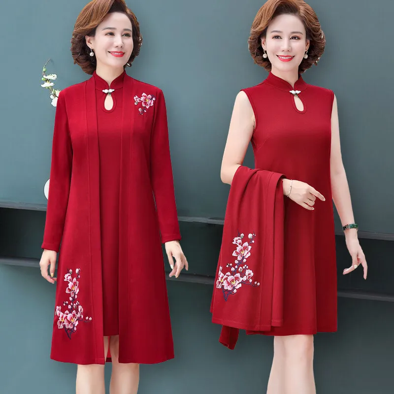 

2022 Women Dress Two Piece Suit autumn Fall Noble Elegant Cheongsam Dress Middle-aged Mother Embroidered Dress Set 5XL