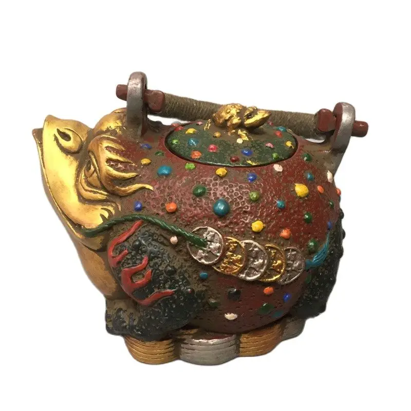 

Early collection of lacquerware hand painted gold toad pot home ornaments