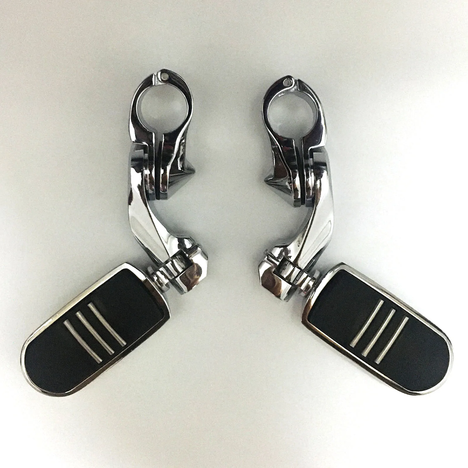 Chrome 32mm Short Angled Highway Foot Pegs Pedals For 1 1/4