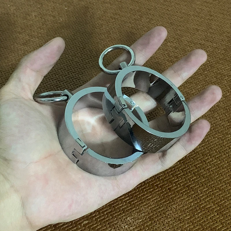 2023 Restraints Bdsm Bondage Metal Neck Collar Hand Ankle Cuffs Adult Game Stainless Steel Leg Irons Handcuffs Sex Accessories