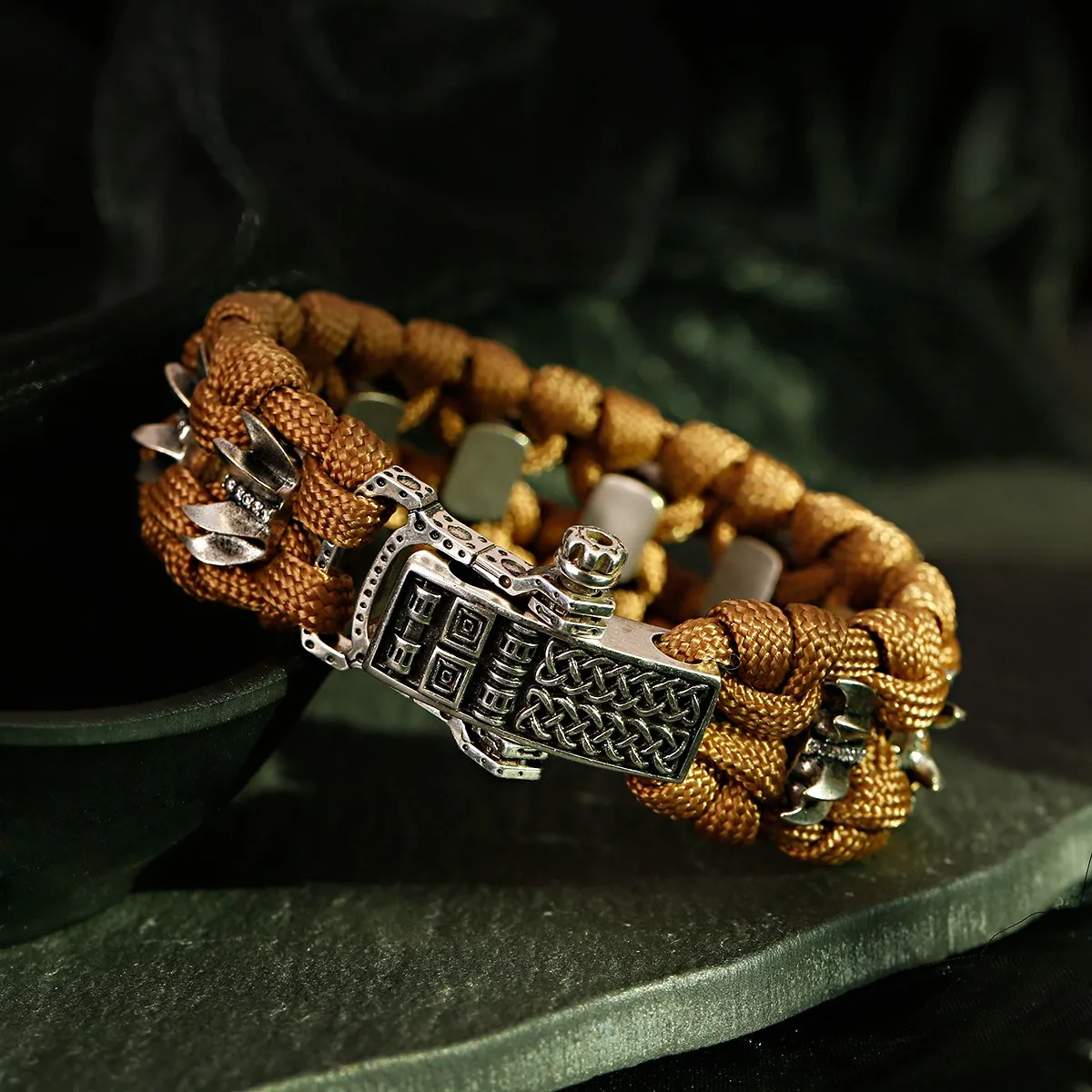 2021 New Jewelry Men Bangles Luxury Zircon Outdoor Amulet Thick Rope Survival Vintage Bracelets Handmade Braid Accessories