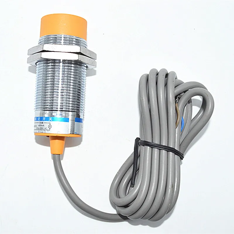 Capacitive Proximity Sensor LJC30A3-H-Z/โดย/AY // EZ/DZ DC6-36V/ PNP/NPN/ 3-ลวด NO 30มม.0-15มม.ระยะทางนักสืบ