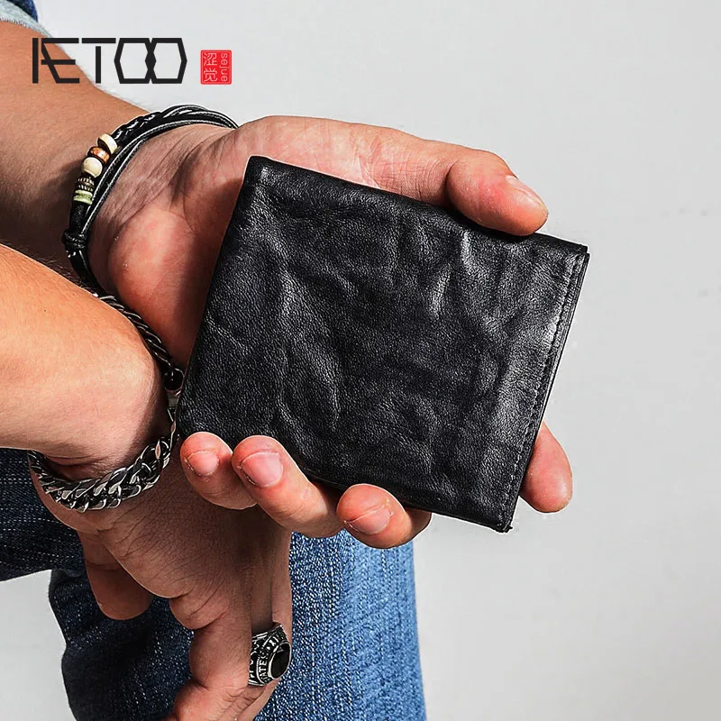 AETOO Men's short ultra-thin mini wallet, men's genuine leather leather clip, young men's vertical wallet soft