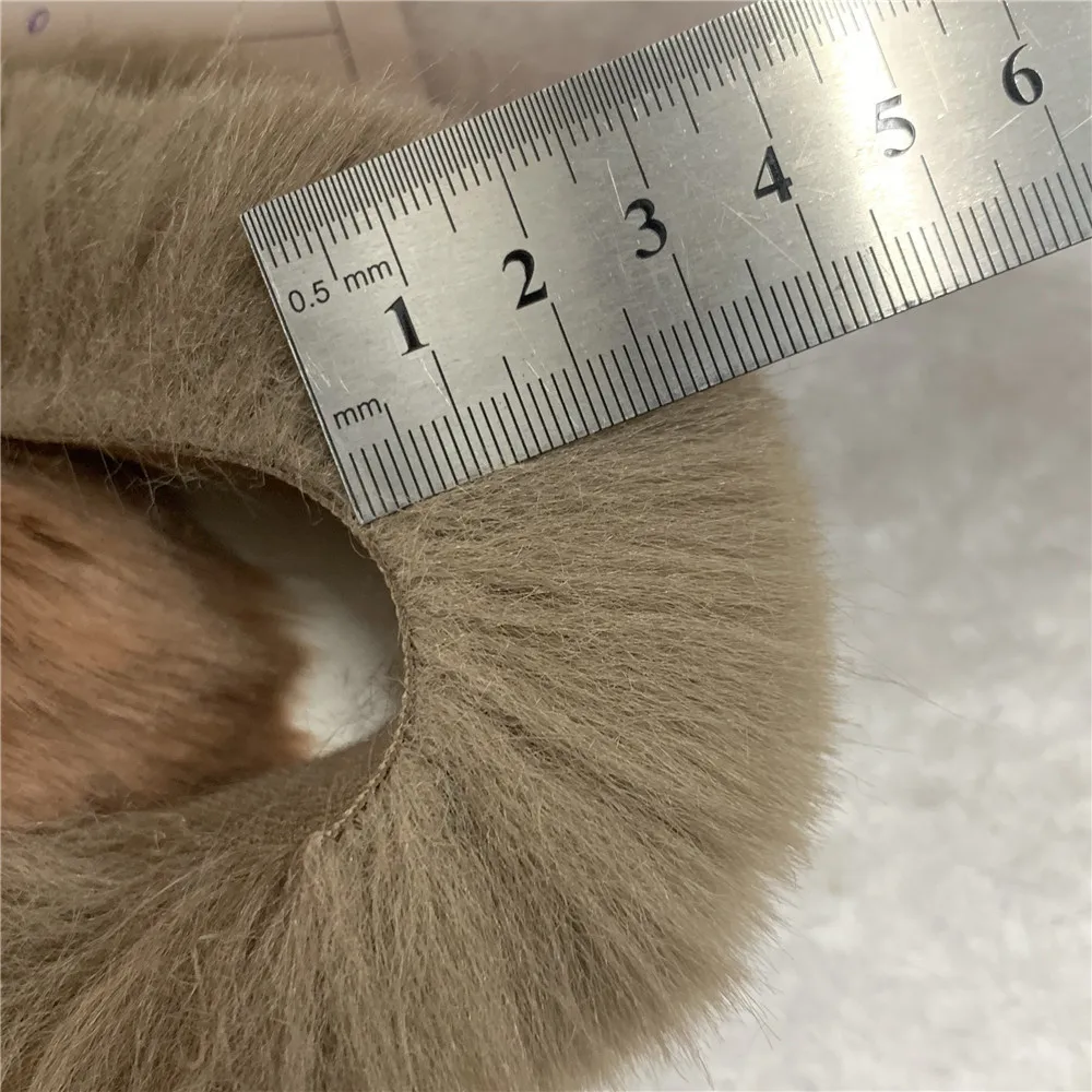 Top Quality 3cm Long Soft Fur Fabric 85cm*165cm Width Faux Rabbit Fur Fabric For Coat Clothes Fur Collar