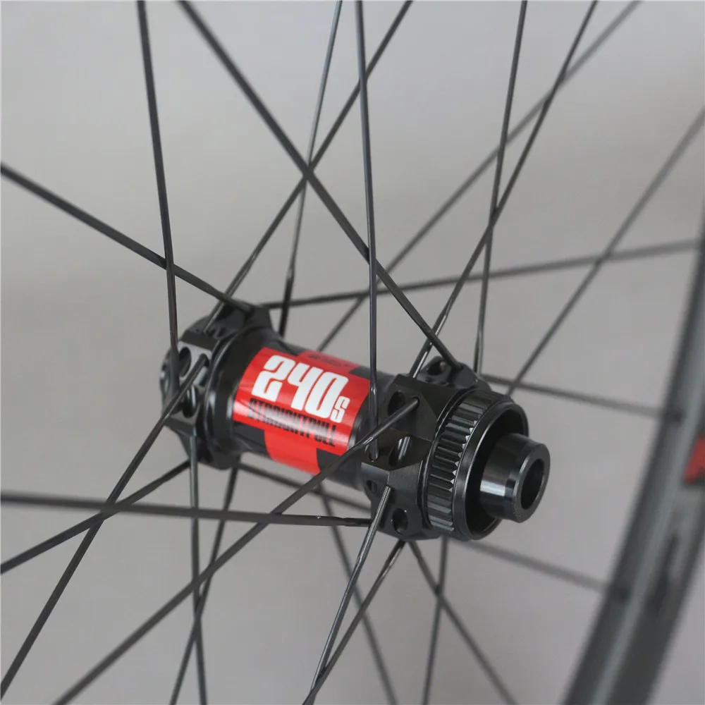 Carbon Fiber UD Road Wheelset 50X25mm Tubeless Rim XDR Cassette Body With DT240S Hub 12 Speed