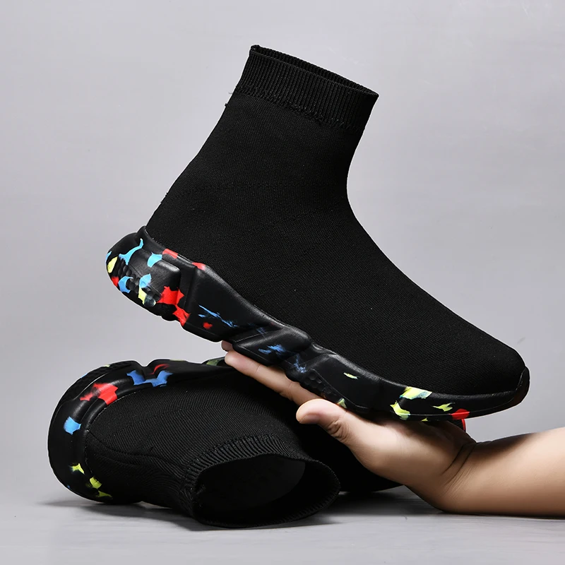 2023 Black Men Sneakers Unisex Summer Comfortable Slip-On Flats Bottom Fashion Non-leather Casual Adult Socks Shoes For Male