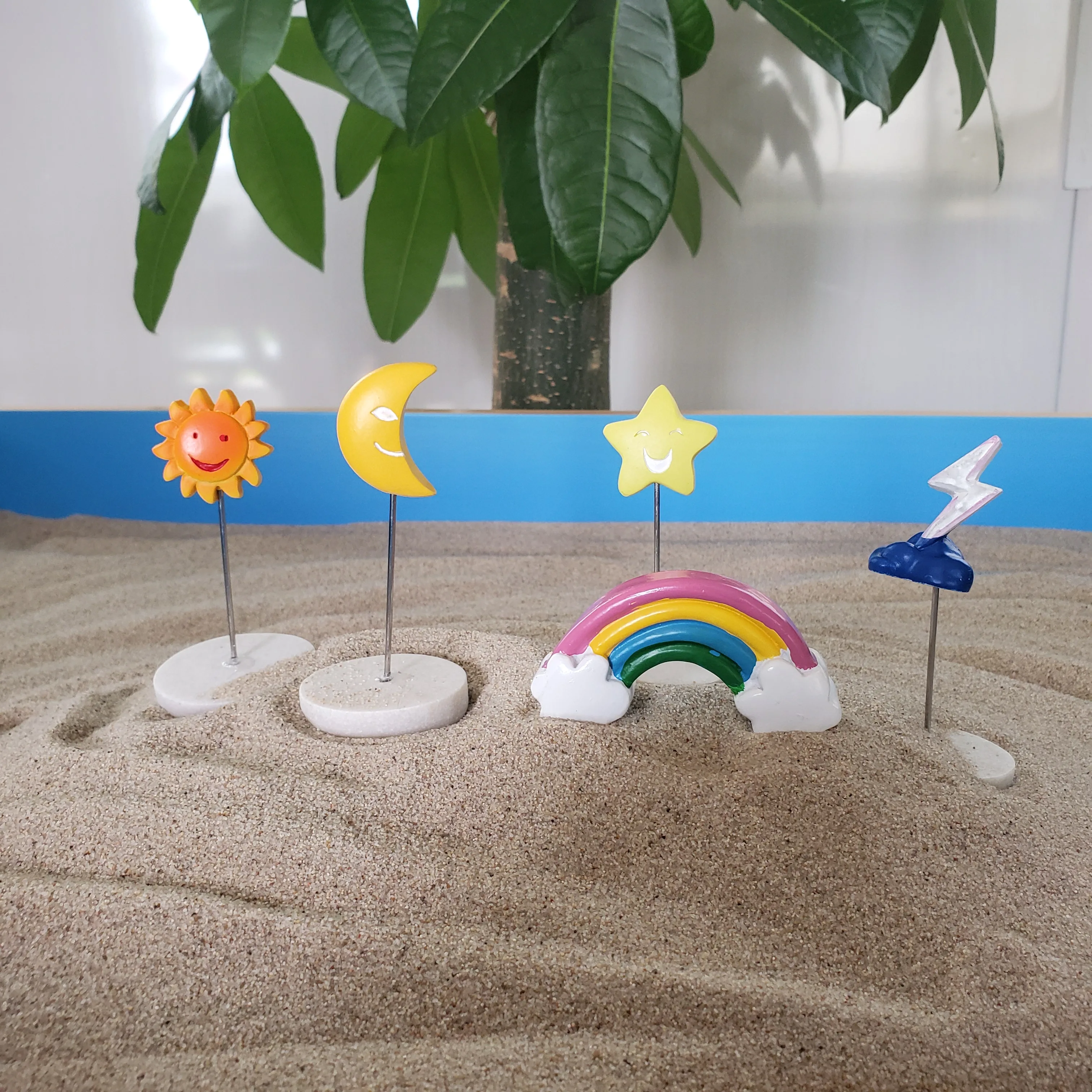 resin figure mental psychological sand table game  Sun Moon Stars lightning natural landscape resin model ornaments 4pcs/set