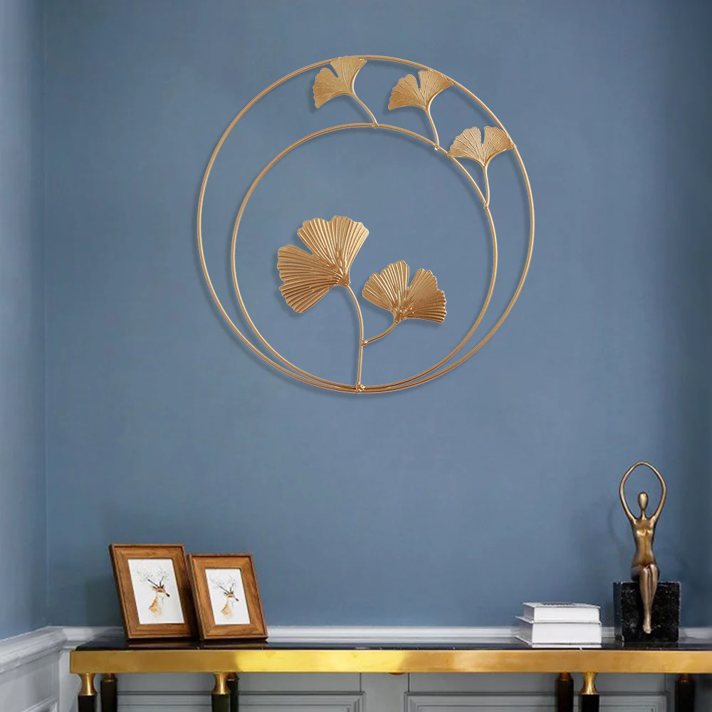 Luxury Wrought Iron Wall Hanging Ornament Gold Round Ginkgo Leaf Metal Style Round Background Wall Decoration Living Room Decor