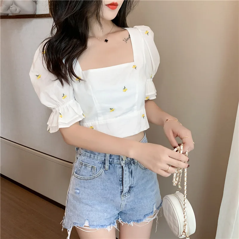 Blouse Et Chemisier Femme Vintage Square Neck Back Bow Bandage Sexy Crop Top Short Sleeve Summer Floral Embroidery Shirts Women