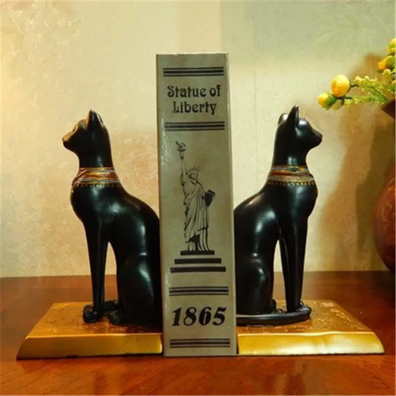 

EGYPTIAN MYTHOLOGY BASTET PATRON SAINT EGYPTIAN CAT RESIN BOOKEND SCULPTURE CRAFTWORK STUDY DESKTOP DECORATION X2093