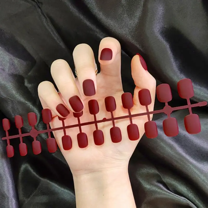 24 قطعة الأظافر كاذبة قصيرة اضغط على الأظافر أشكال علوية للأظافر نعش مسمار نصائح الأظافر وهمية مانيكير قابلة لإعادة الاستخدام الباليه ماتي الأظافر كاذبة