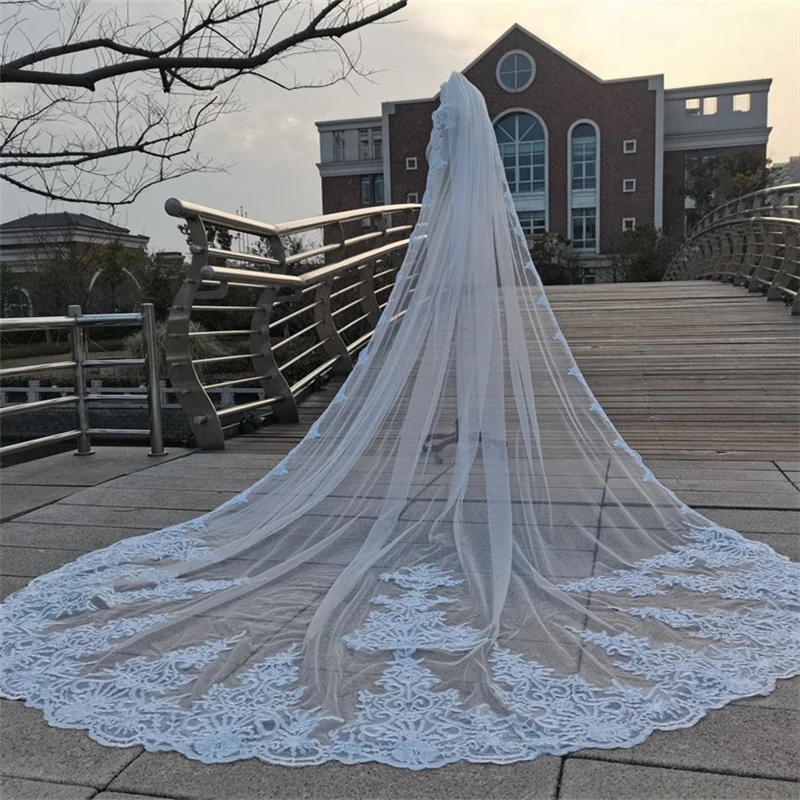 Real Photos 4 Metres Bridal Veils Single Layer Cathedral Long Luxury Lace Edge Tulle Wedding Veils with Comb for Brides 1T 3 5 M