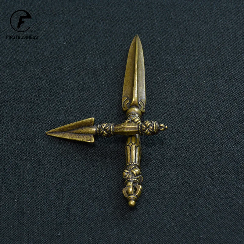 Small Retro Brass Vajry Pestle Ornaments Vintage Brass KeyChains Pendant Buddha Instruments Lucky Home Decorations Avoid Evil image 3