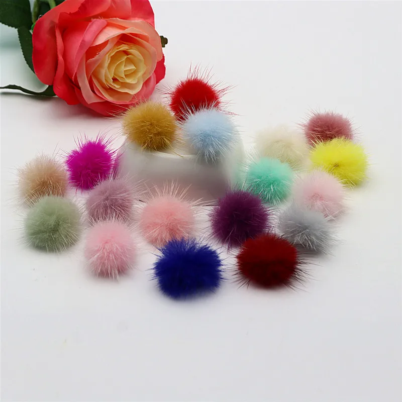 10 sztuk 25Mm kolorowe norek pompony 2.5cm puszysty Pompom nakrycia głowy kolczyki brelok rzemiosło ręcznie robiona biżuteria DIY materiały
