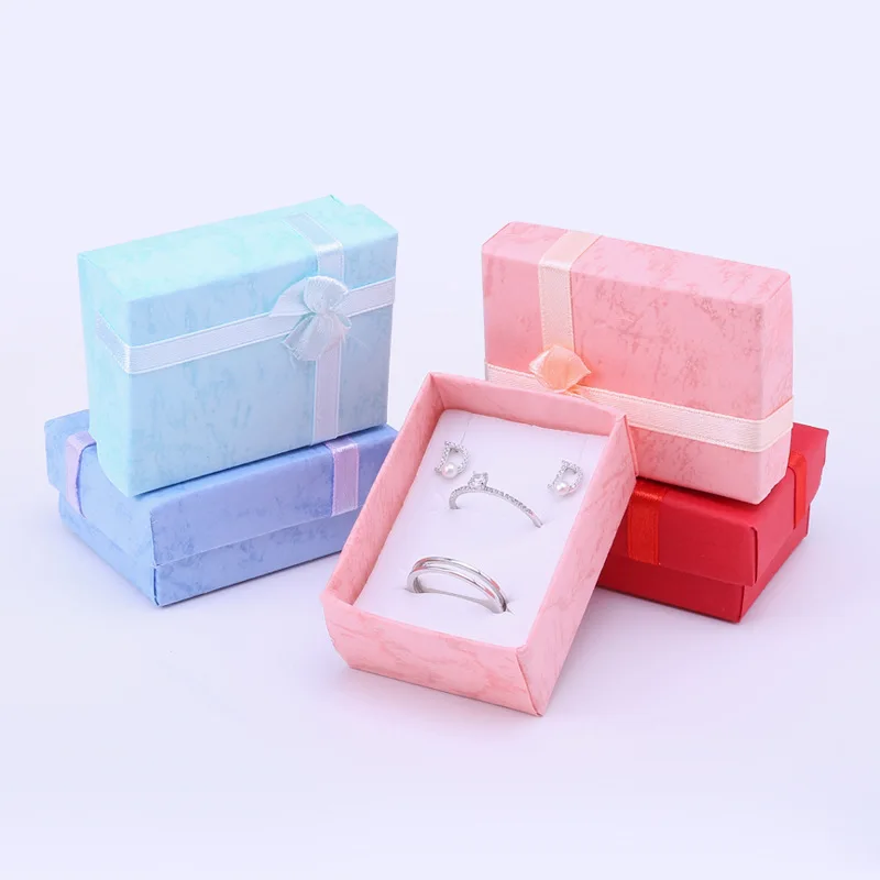 Caja de regalo de papel con lazo para mujer, cajas de cartón para joyería, anillo, collar, pendientes, embalaje de joyería, esponja blanca, 20 Uds.