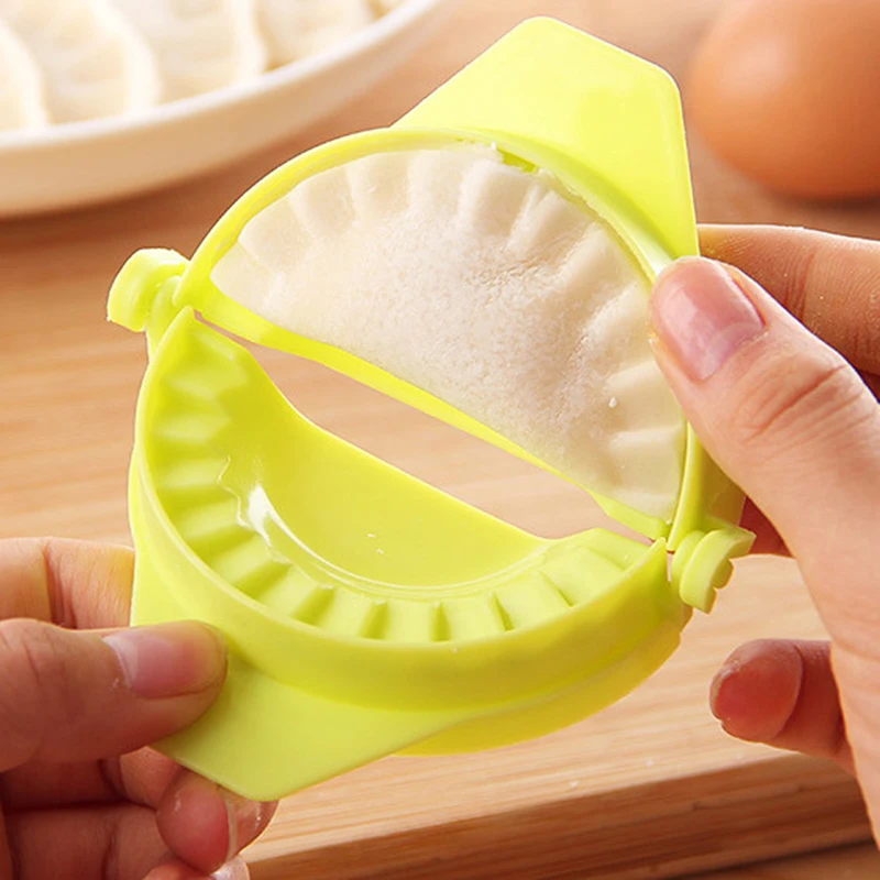 50-1PCS Plastic Dumpling Molds Chinese Food Jiaozi Maker Dough Press Dumpling Pie Ravioli Hand Mould Kitchen Creative DIY Tools