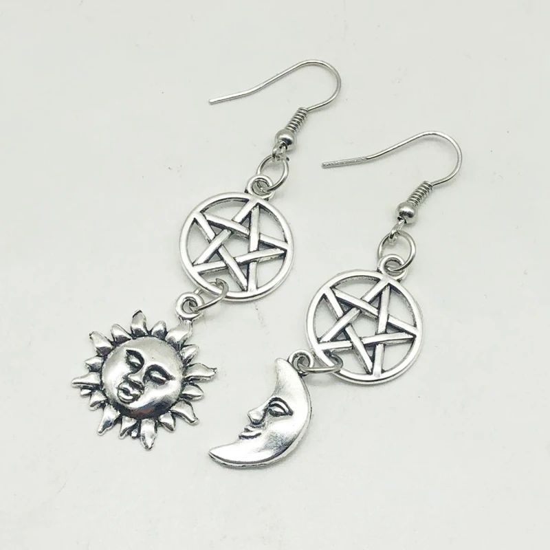 Five-pointed star sun and moon earrings, asymmetric earring hoop, celestial earrings, gifts for women