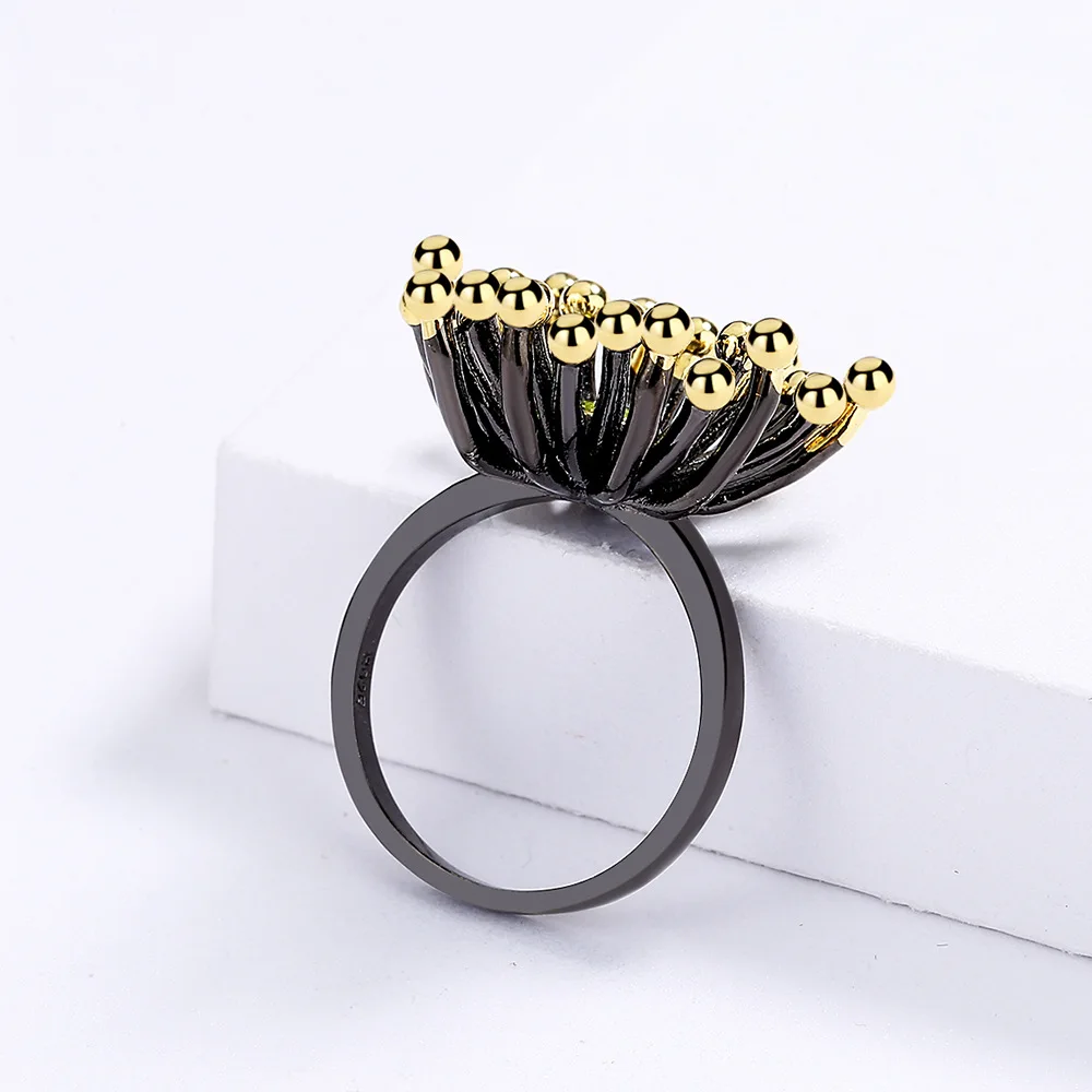 Women's Creative Retro Geometric Flower Heart Ring, Unique
