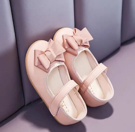 Summer Girls Sandals Cloth Flats Girls Shoes Metal Baby Toddlers Non-slip Princess Shoes Butterfly knot Kids Shoes leather shoes