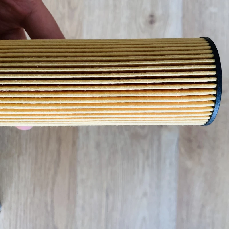 Original engine oil filter for MB 2711800509 w204 s204 W212 C207 A207 R172 C204 2711840325 2711800409 2711800109