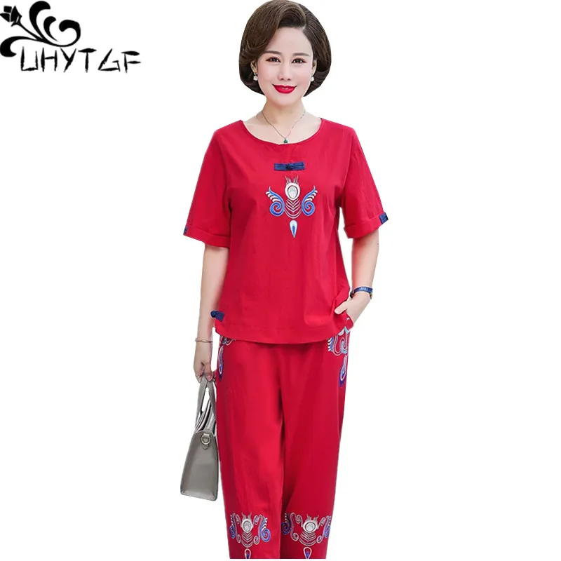 

UHYTGF sets women fashion embroidery elegant summer two piece set cotton and linen T-shirt tops spring suit female big size 1546