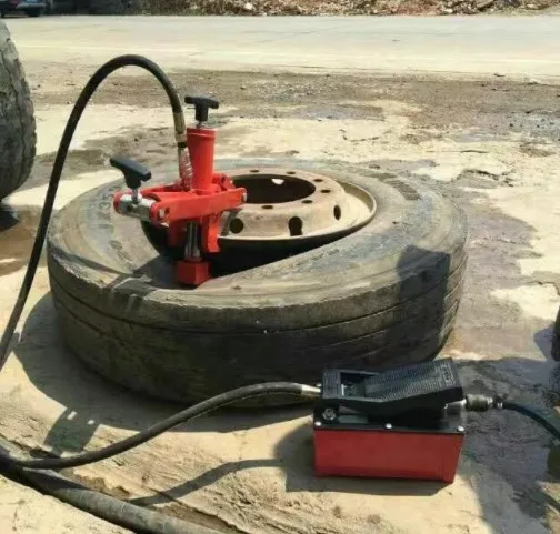 Tire toe detacher Portable tyre remover Truck shovel pneumatic grilled tire machine (hydraulic stripping device)